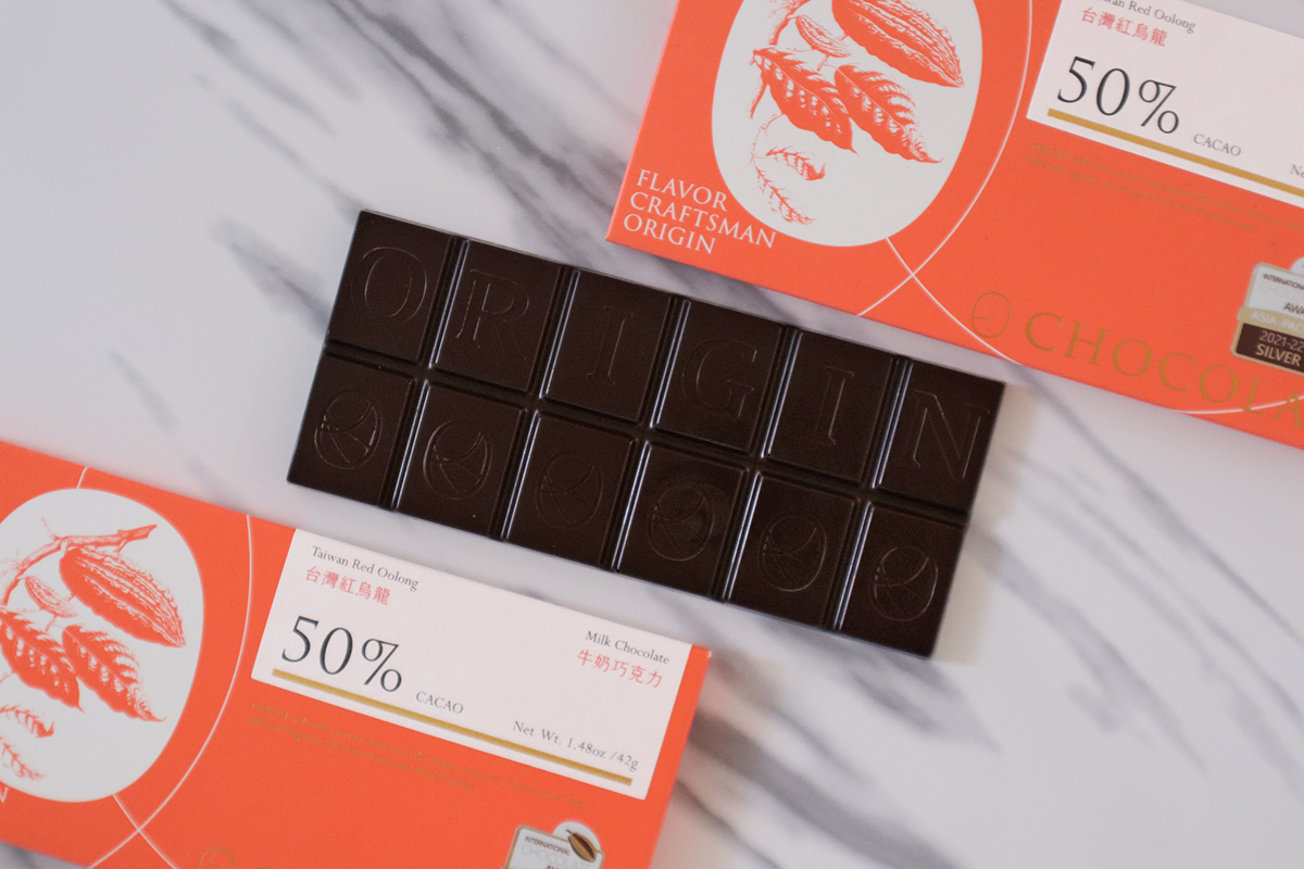 高級巧克力推薦帶有乾果風味的50%台灣紅烏龍牛奶巧克力
