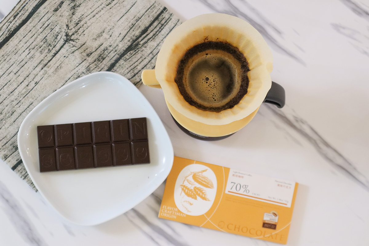 品嚐高級巧克力推薦搭配衣索比亞牡丹淺焙咖啡，讓咖啡香氣與果香甘甜加倍釋放